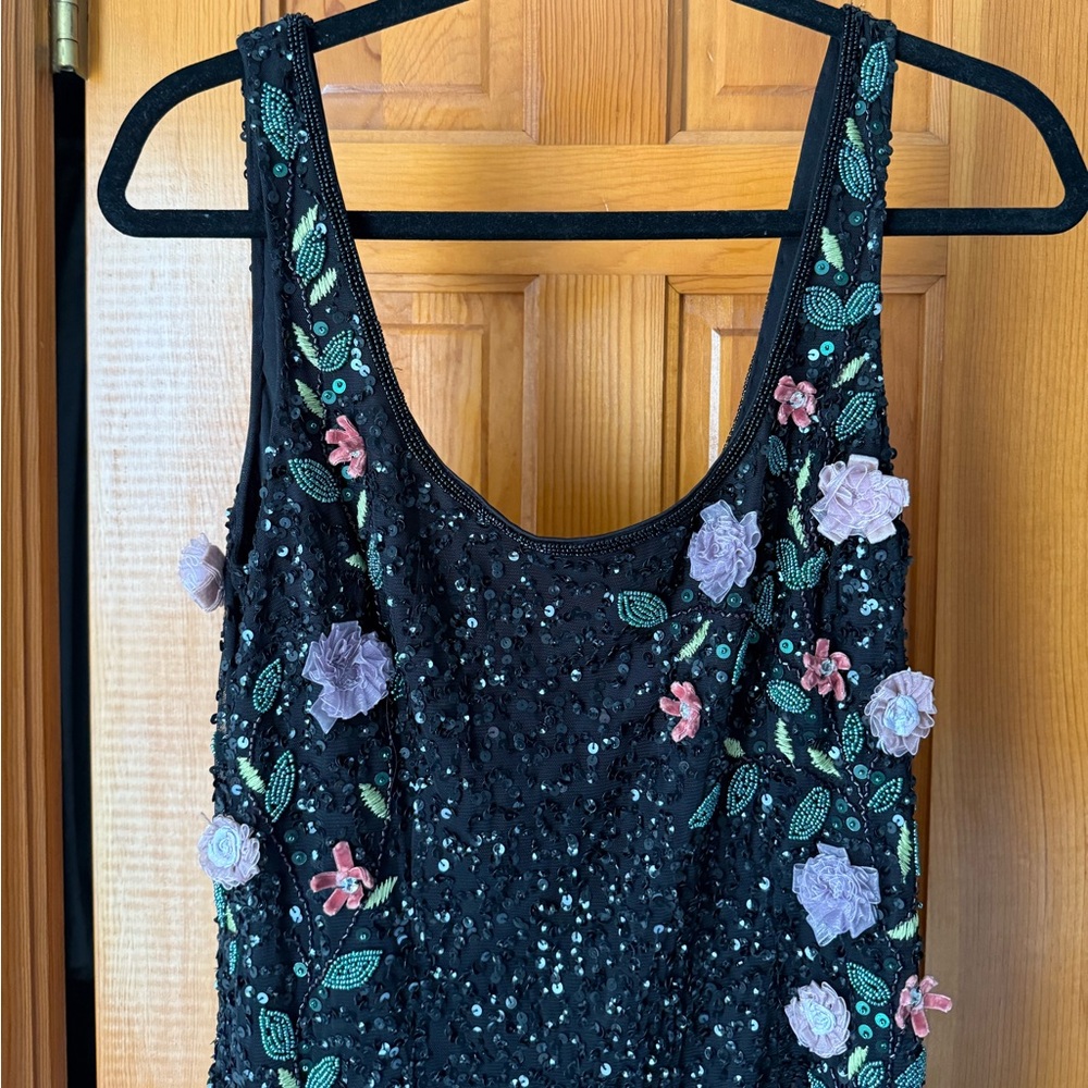 Mac Duggal Square-Neck Floral Beaded Maxi Dress - Picture 10 of 11